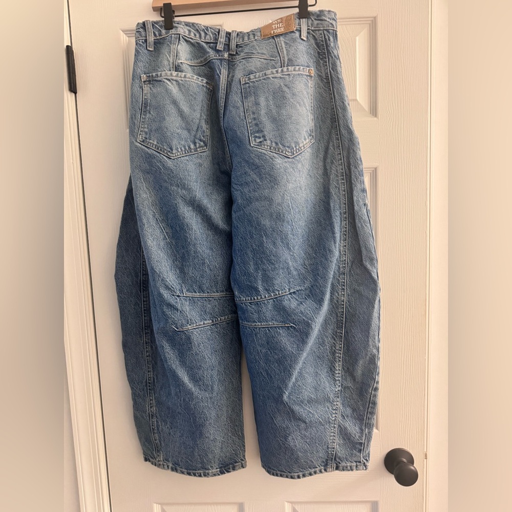 Free People Good Luck Barrel Jeans - Picture 2 of 3
